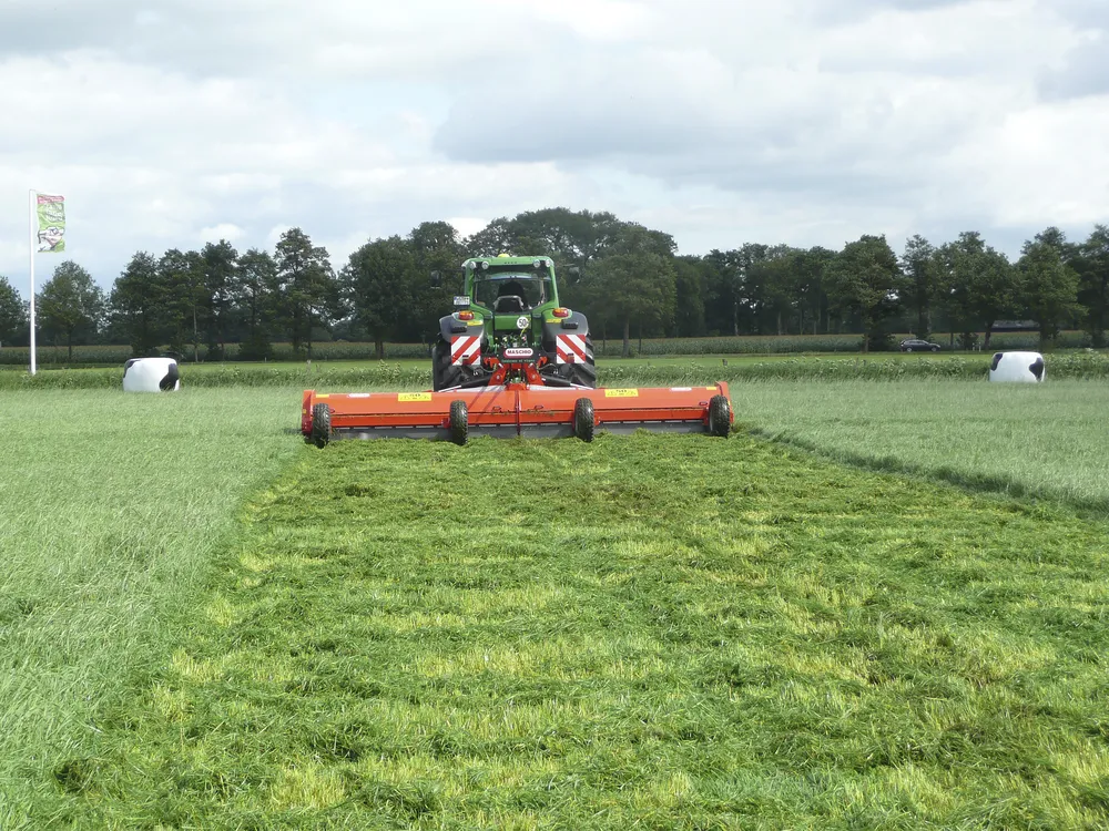 Maschio Gemella 620 kesantomurskain