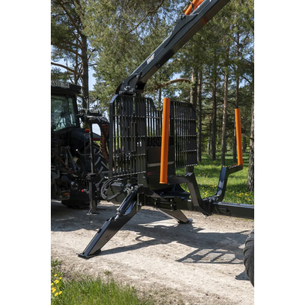 BMF 720 HC 6/8XY 55L metsäkuormain - Image 2