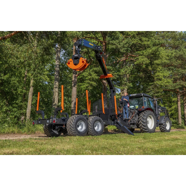 BMF 750 HC 4/8XYZ 80L metsäkuormain 2 + 2 -vipuventtiilistöllä