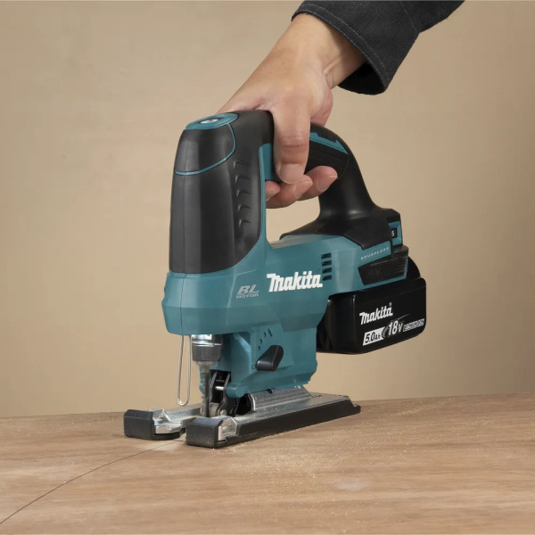 Pistosaha Makita DJV184Z LXT 18 V runkoversio - Image 10