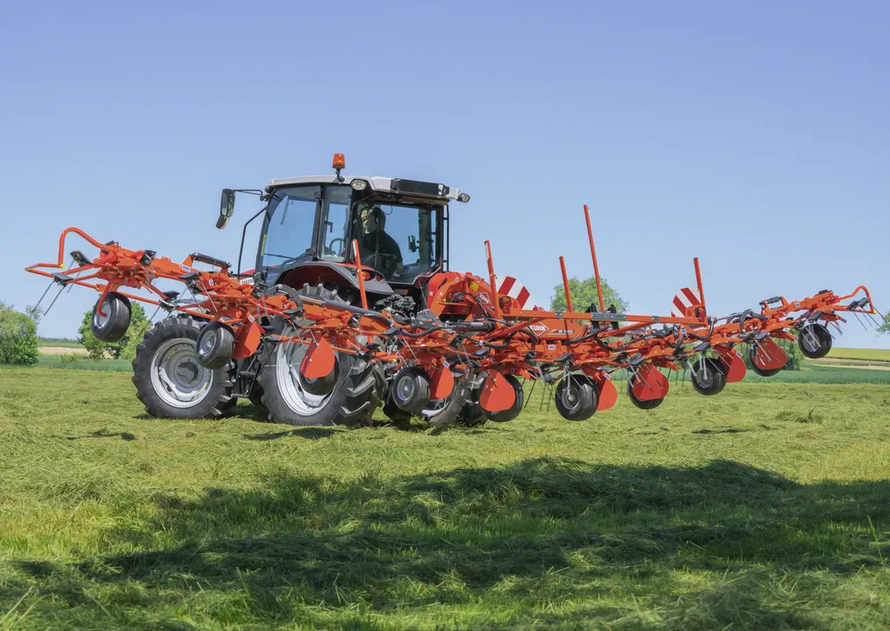 KUHN GF 10803 pöyhin nostolaitekiinnitteinen