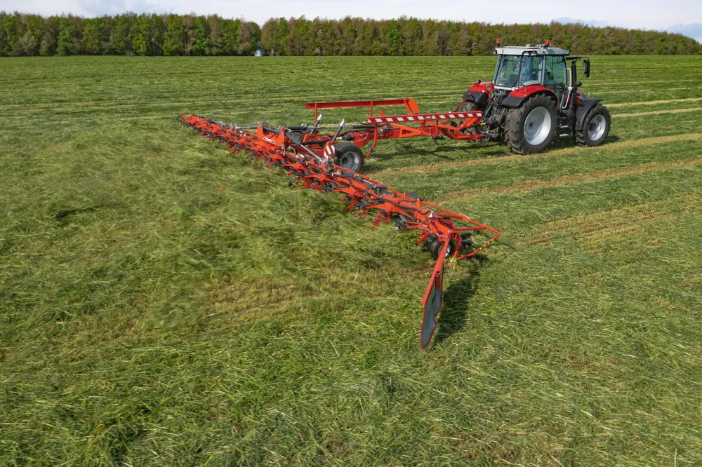 KUHN GF 13003 T hinattava pöyhin - Image 2