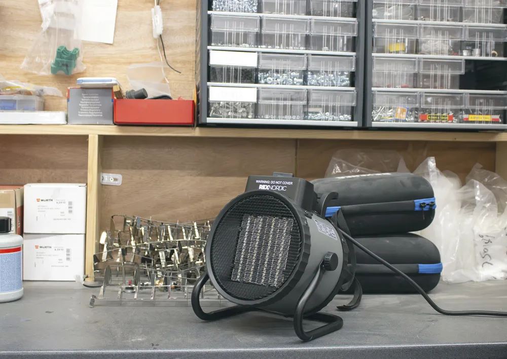 Lämpöpuhallin Heat 2000 sähkökäyttöinen - Image 6