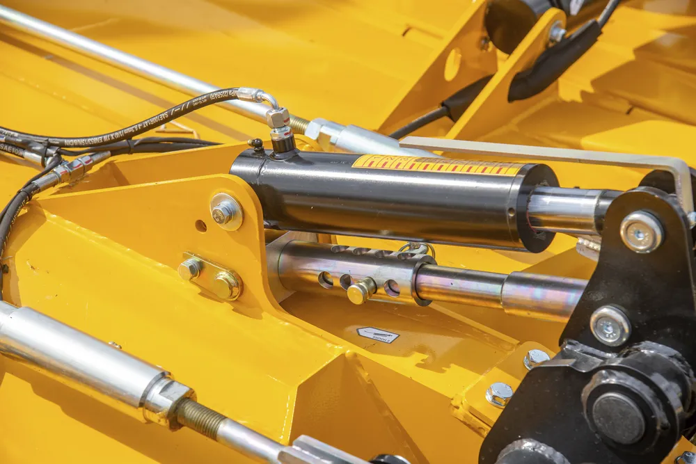 McConnel Tuffcut 650 vaakatasomurskain - Image 3