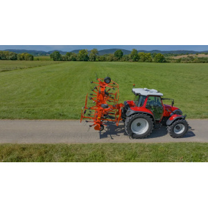 Alternative view of KUHN GF 7803 nostolaitekiinnitteinen pöyhin