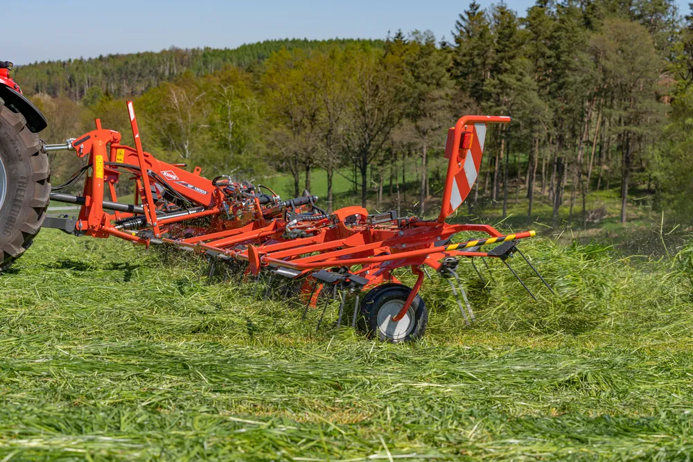 KUHN GF 13003 nostolaitekiinnitteinen pöyhin - Image 2