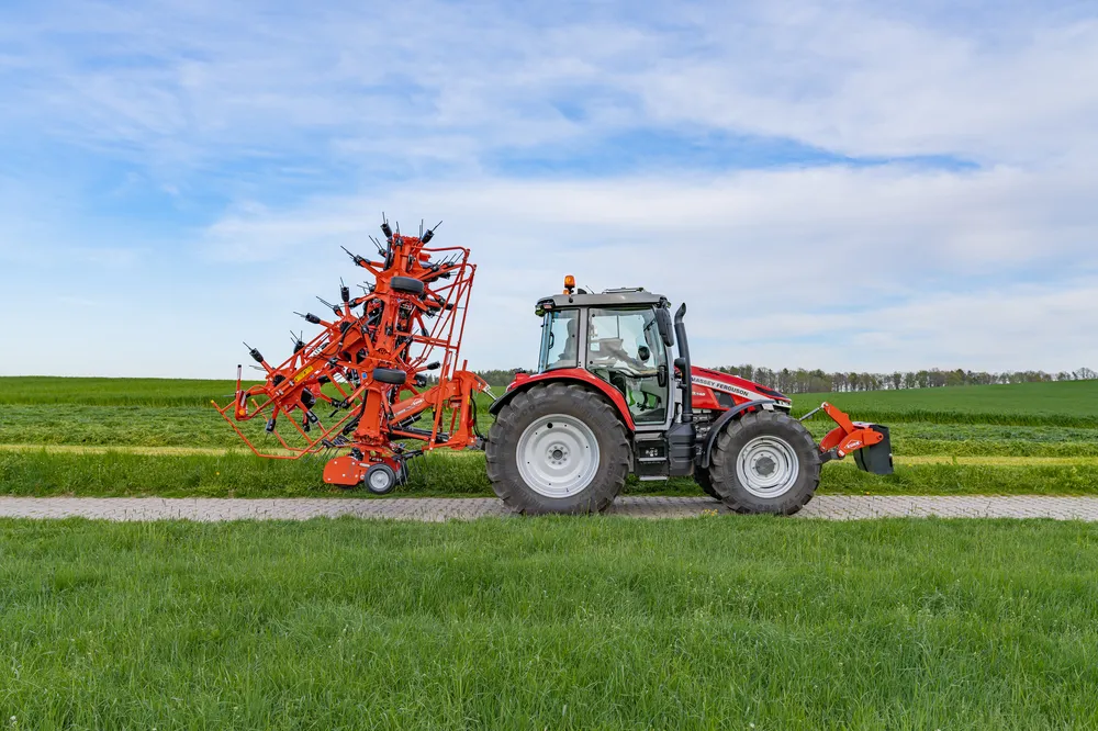 KUHN GF 13003 nostolaitekiinnitteinen pöyhin - Image 9