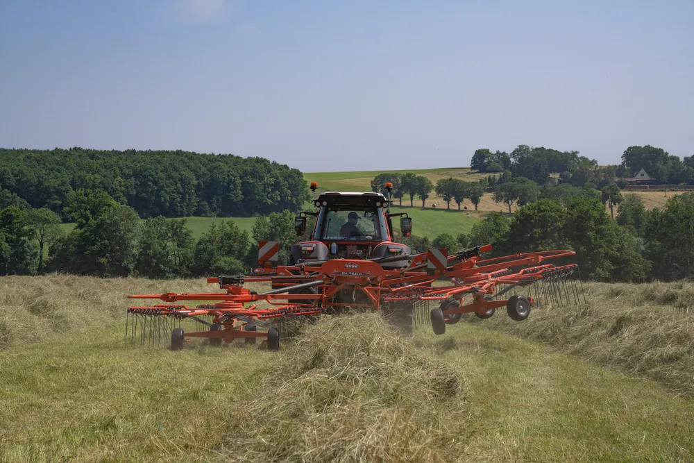 KUHN GA 7631 P 2-roottorinen karhotin nostolaite - Image 10