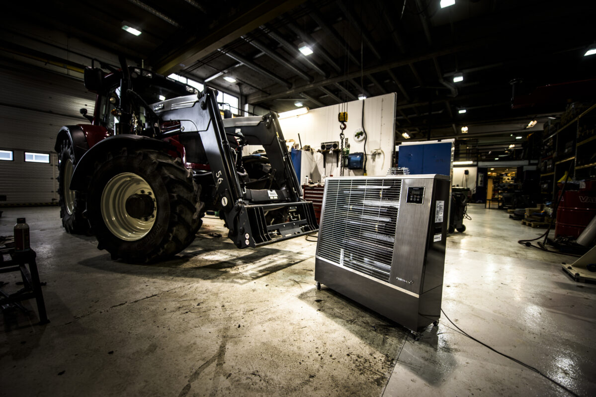 Airrex AH300 -lämmitin konekorjaamossa