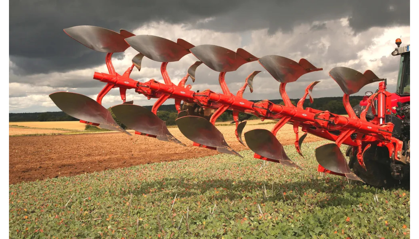 KUHN Vari-Master L NSH On land