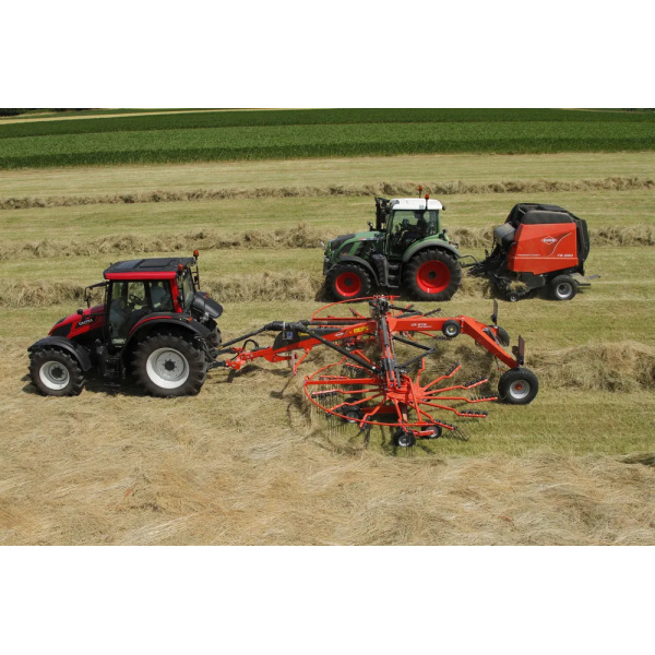 Kuhn GA 8731 2-roottorinen karhotin
