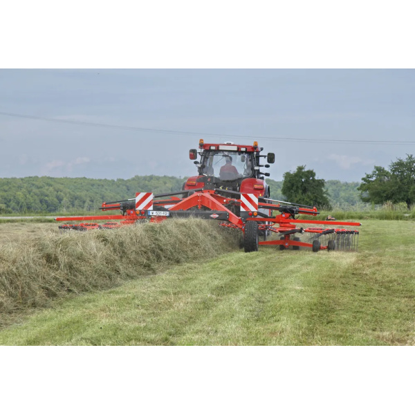 Kuhn GA 8731 2-roottorinen karhotin