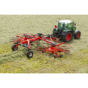 Kuhn GA 9531 2-roottorinen karhotin