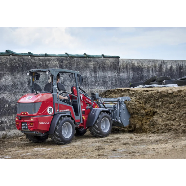 Weidemann 1260LP turvakaarella