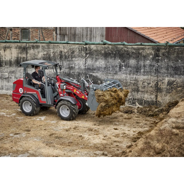 Weidemann 1260LP turvakaarella