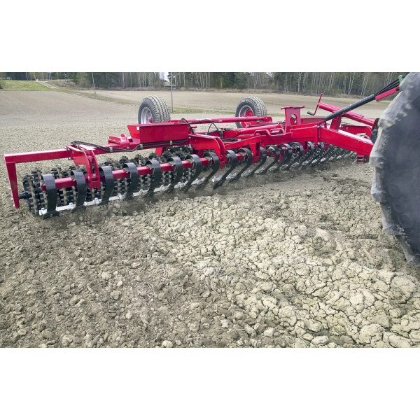 HE-VA Tip-Roller 5,4 M jyrä